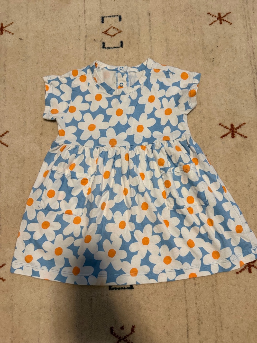 Girls Primary daisy dress in size 18-24 months - Picture 1 of 2